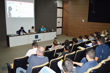 mais-de-70-pessoas-participam-de-workshop-sobre-sst-no-crea
