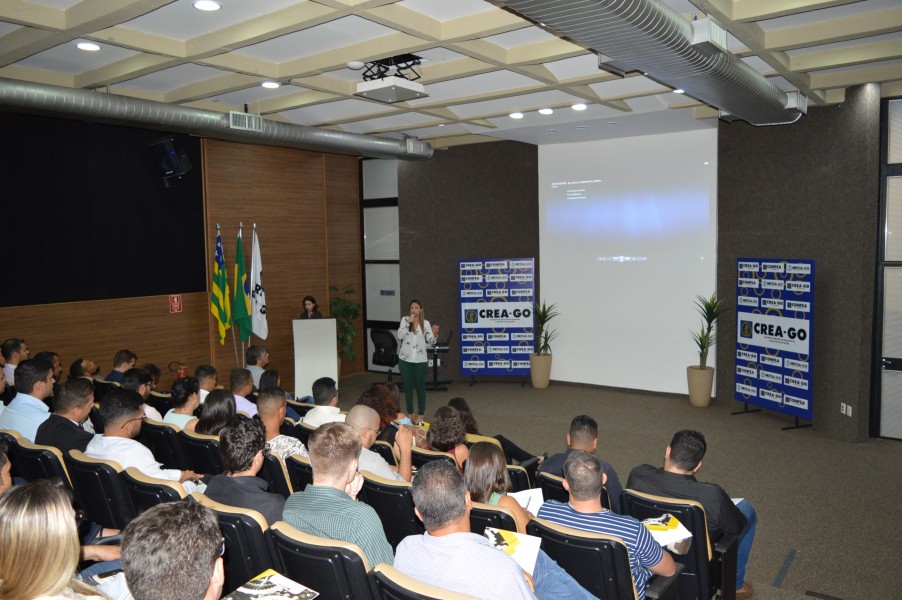 1. GISELLI SICOOB.JPG