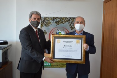 agrodefesa-recebe-certificado-de-reconhecimento-do-crea-go