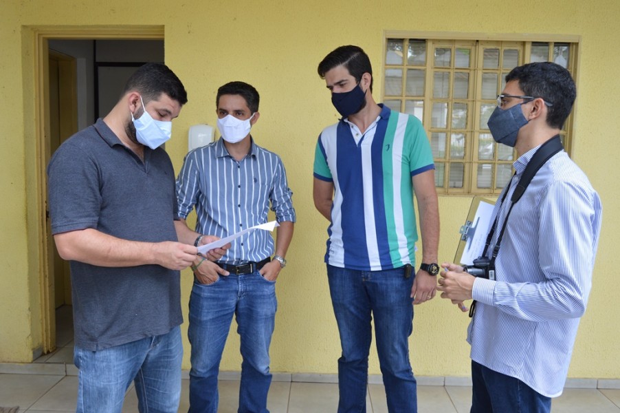 VISITA MUTIRAMA 02.JPG