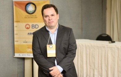 ricardo-maranhao-e-eleito-presidente-da-abeclin