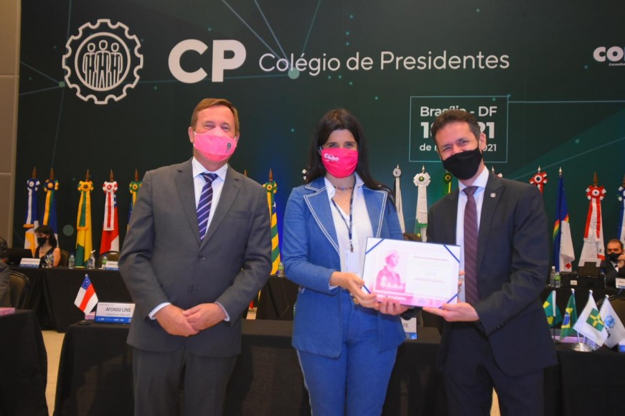 PROGRAMA MULHER DO CONFEA.jpg