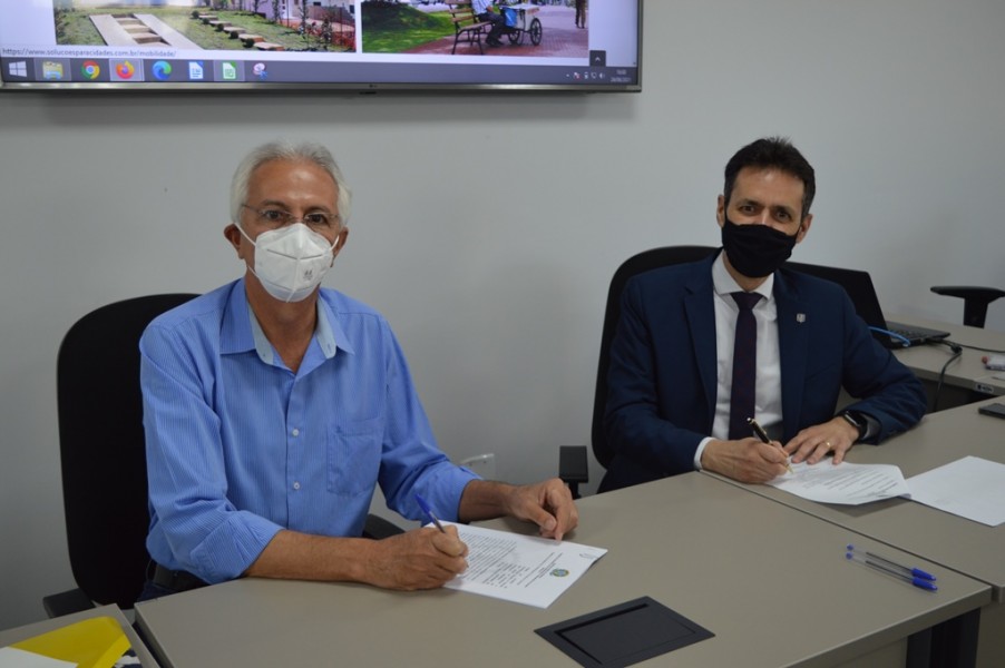 ASSINATURAS DE ACORDOS DE COOPERAÇÃO 04.JPG