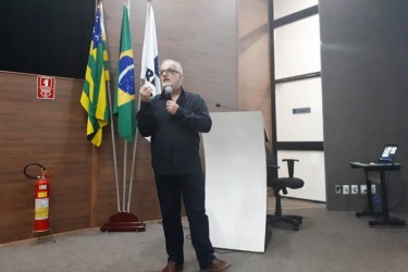 mais-de-30-profissionais-assistem-a-palestra-sobre-importancia-de-estudos-hidraulicos-em-modelo-reduzido