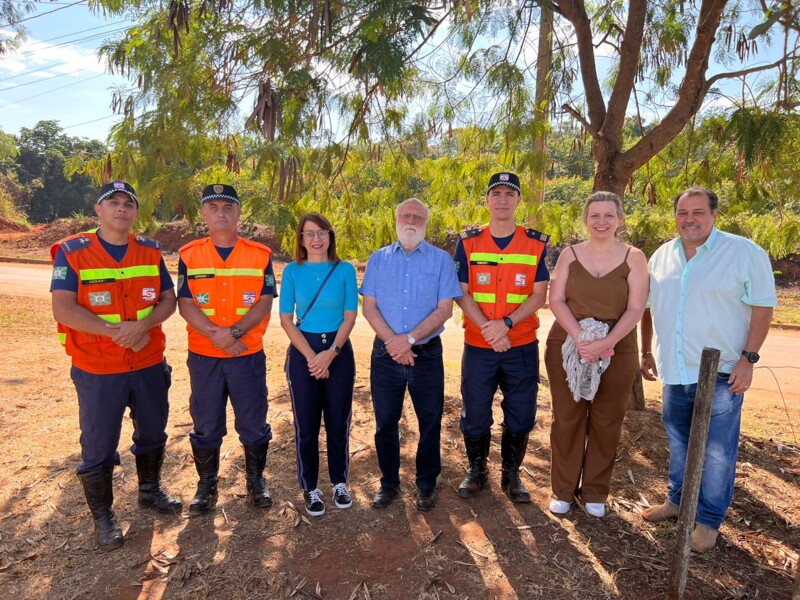 gt-de-drenagem-promove-visita-de-campo-na-vila-roriz